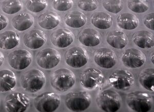 120 cm (1,2 m) széles, 10 m, légpárnás fólia, buborékos fólia (50 my)